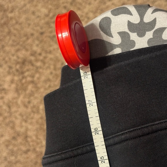 lululemon Black Sweatshirt - Picture 10 of 10